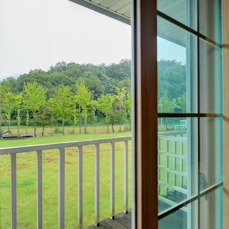Sungbo Youth Hostel Mungyeong Exterior foto