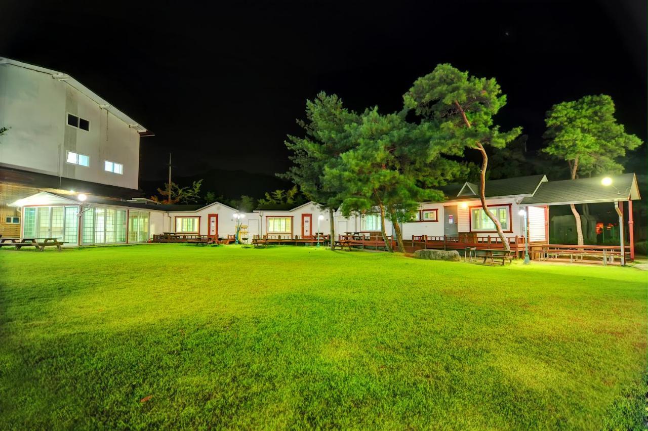 Sungbo Youth Hostel Mungyeong Exterior foto