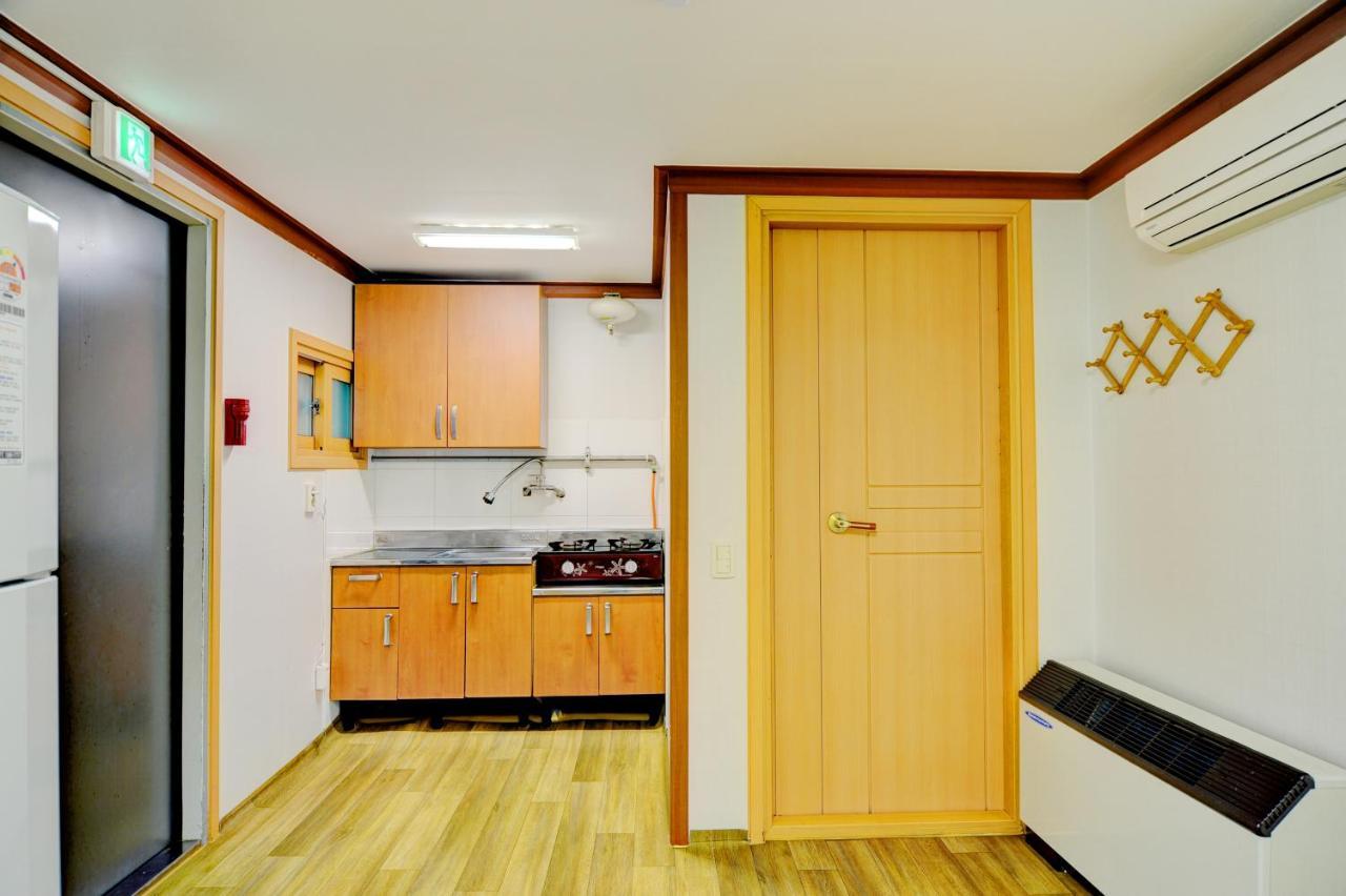 Sungbo Youth Hostel Mungyeong Exterior foto